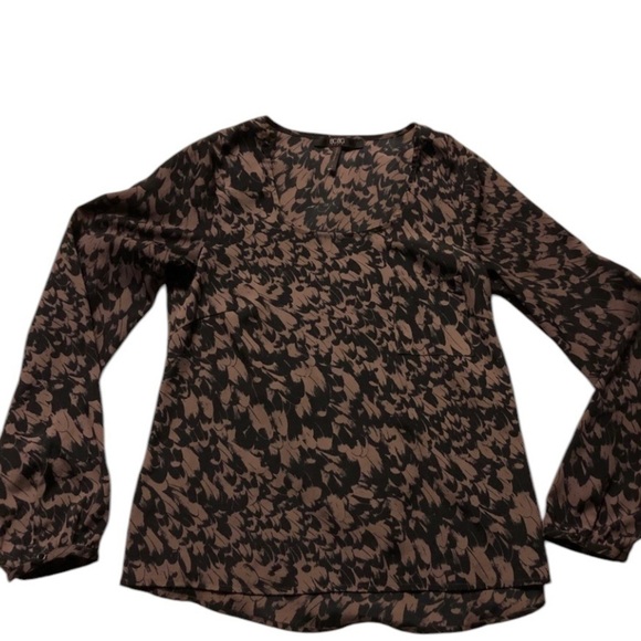 BCBG Paris Women’s Long Sleeve Black & Tan Printed Fairy Flowing Blouse - Size S - Picture 2 of 7